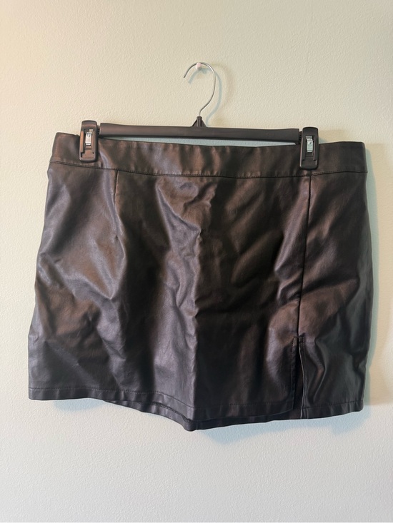 SHEIN Dresses & Skirts - SHEIN Black Faux Leather Mini Skirt